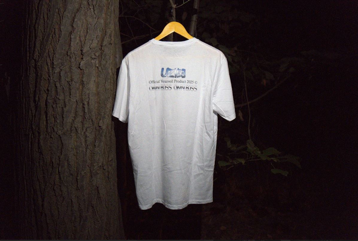 CLASSIC "UZVLE" WHITE T-SHIRT